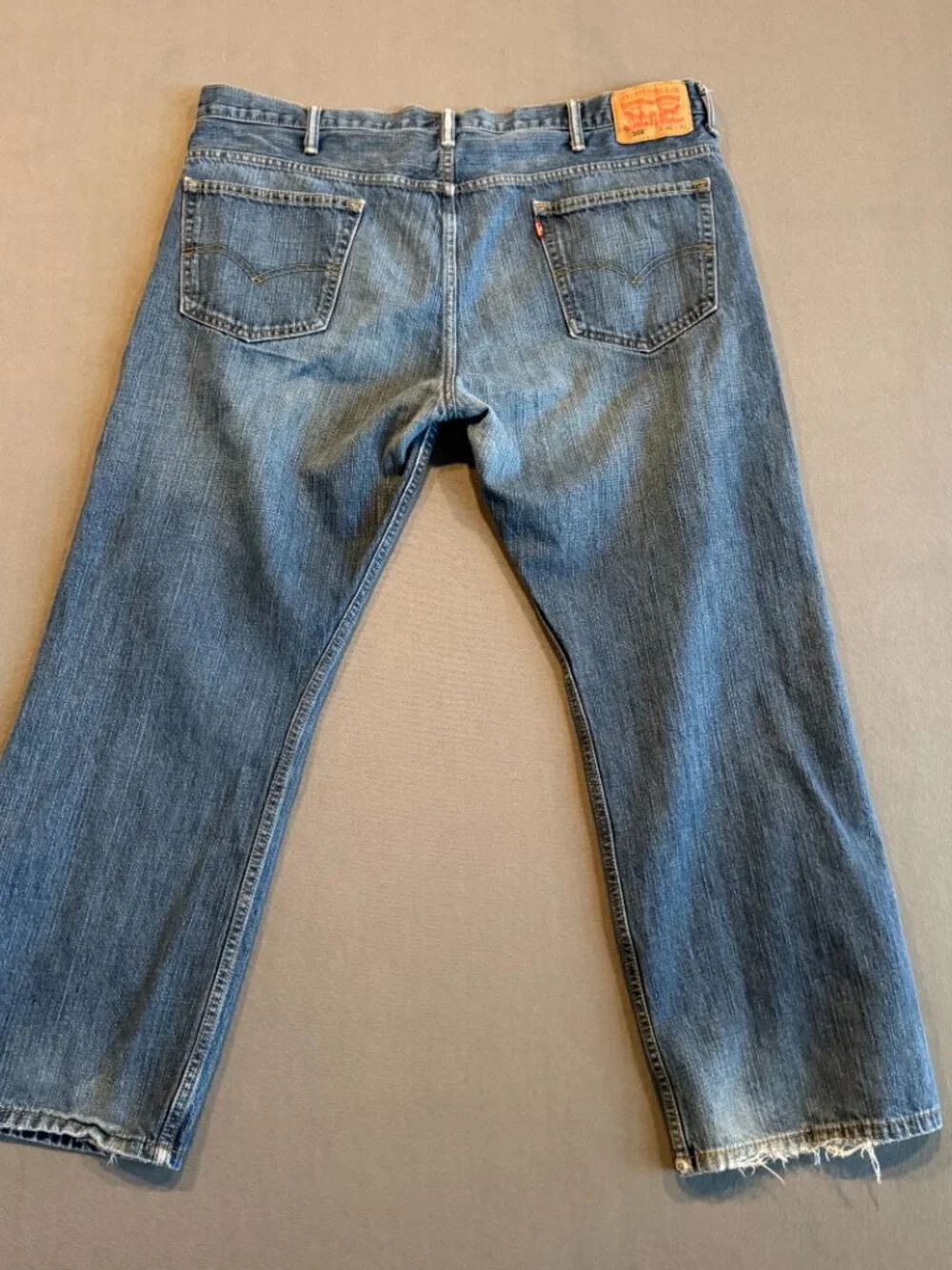 Levi’s 569 Loose Straight Jeans Men’s 40x30 100% Cotton Medium Wash Denim
